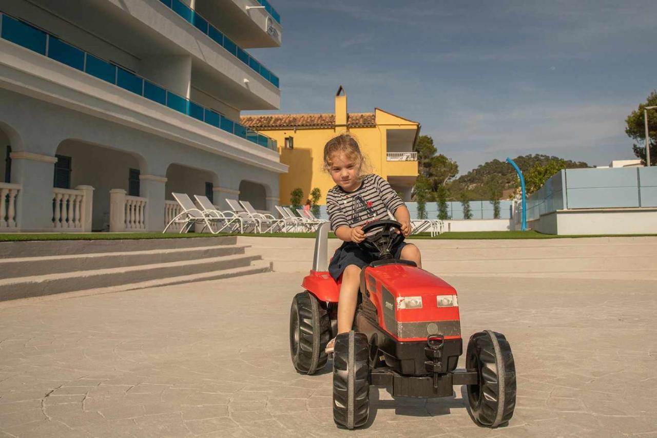 Dols Mar Apartamentos Camp De Mar Eksteriør bilde
