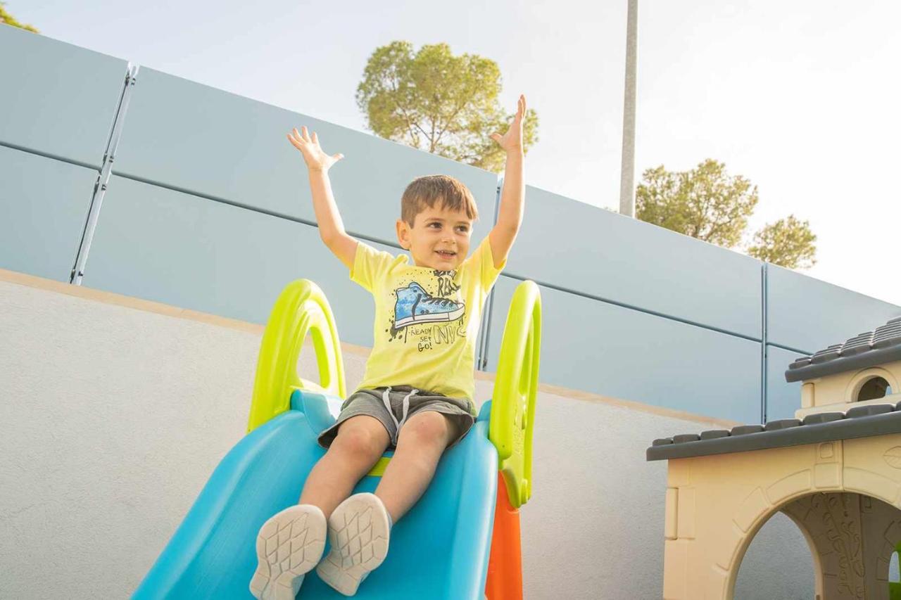 Dols Mar Apartamentos Camp De Mar Eksteriør bilde